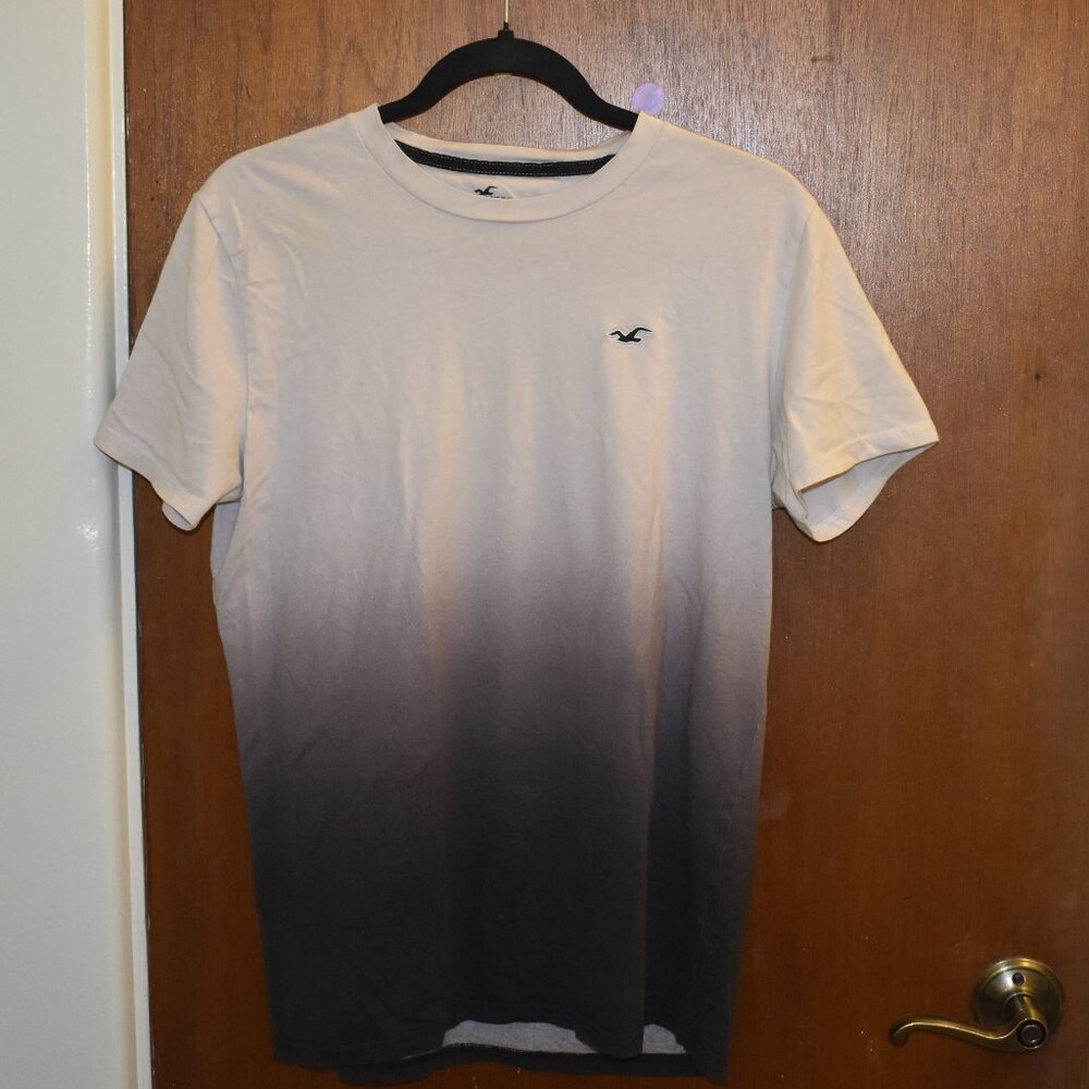 Hollister T-Shirt